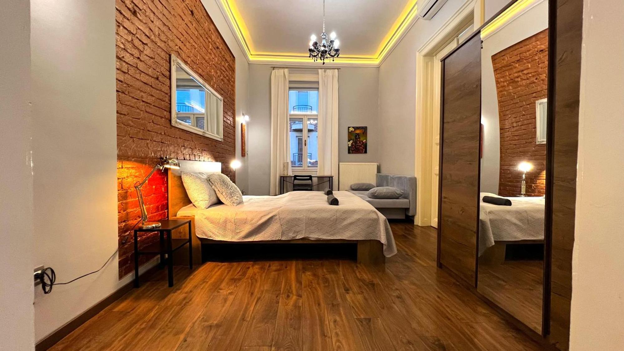 V6 Apartment By Small Home בודפשט מראה חיצוני תמונה